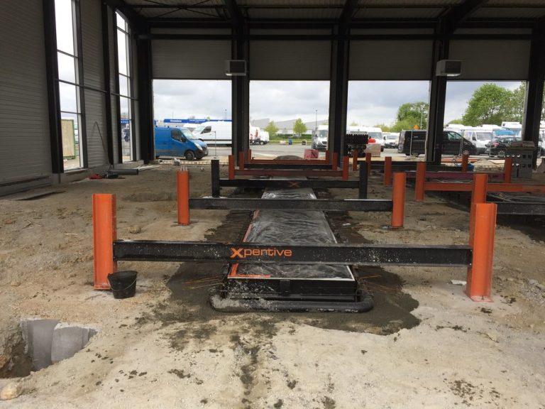 Fosse d'atelier chantier en construction