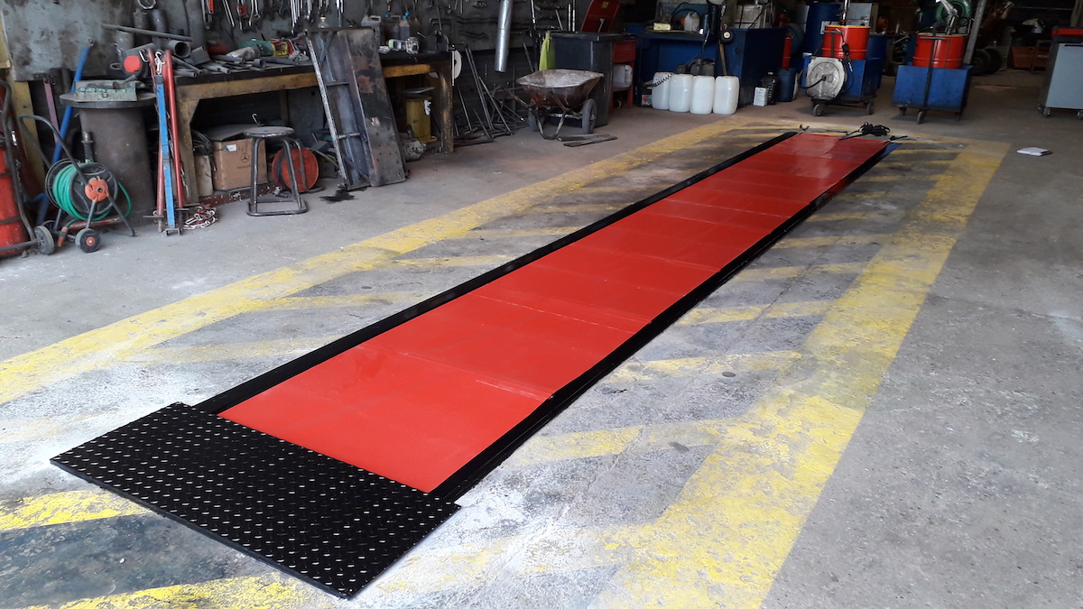 Couverture de fosse de garage en PVC Xpertive — free download